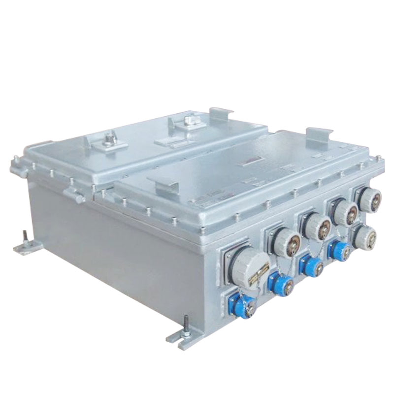 ��ƽ�����������M(j��n)��3c�J(r��n)�C